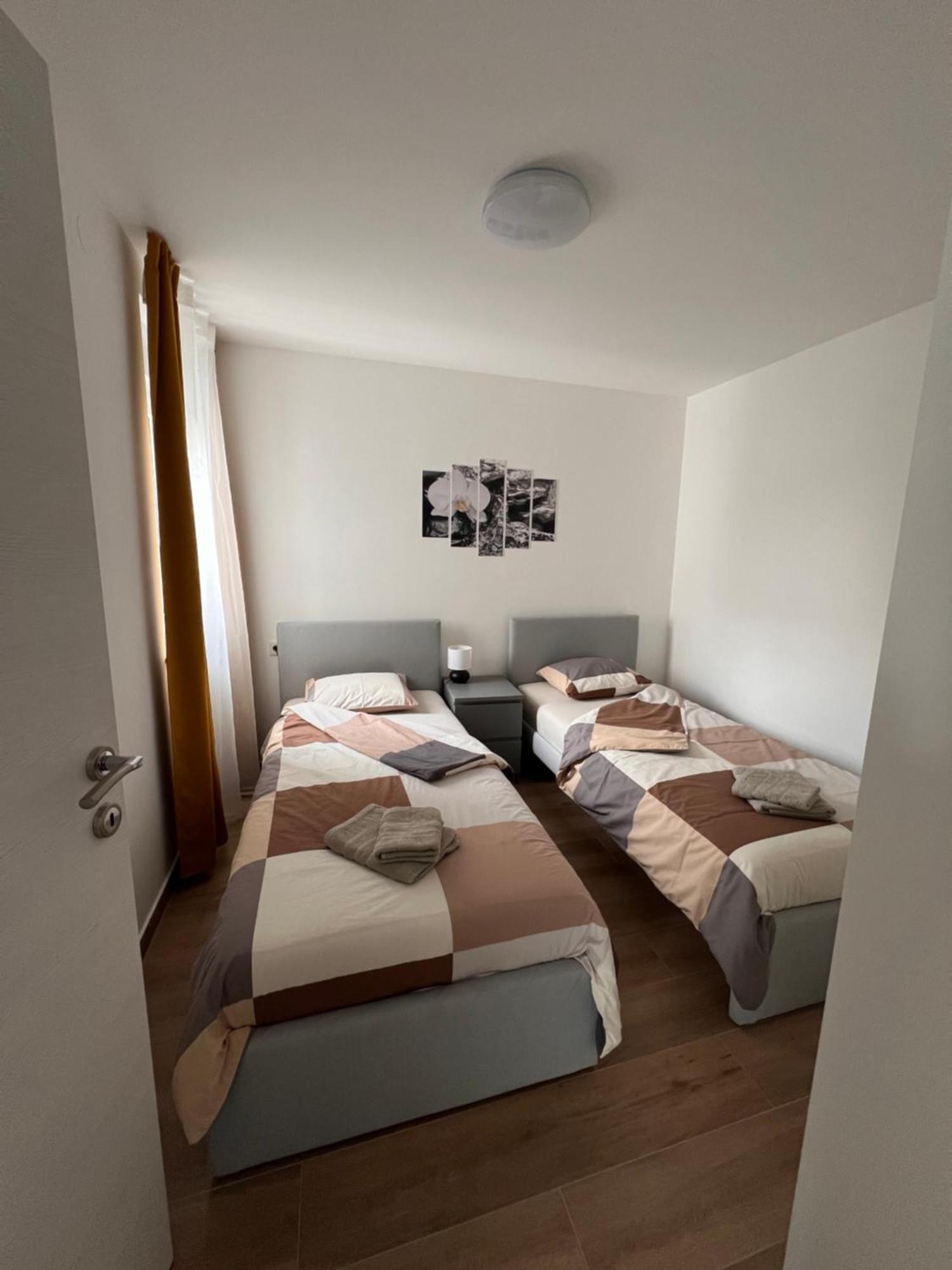 Appmishadze Crikvenica Exterior foto
